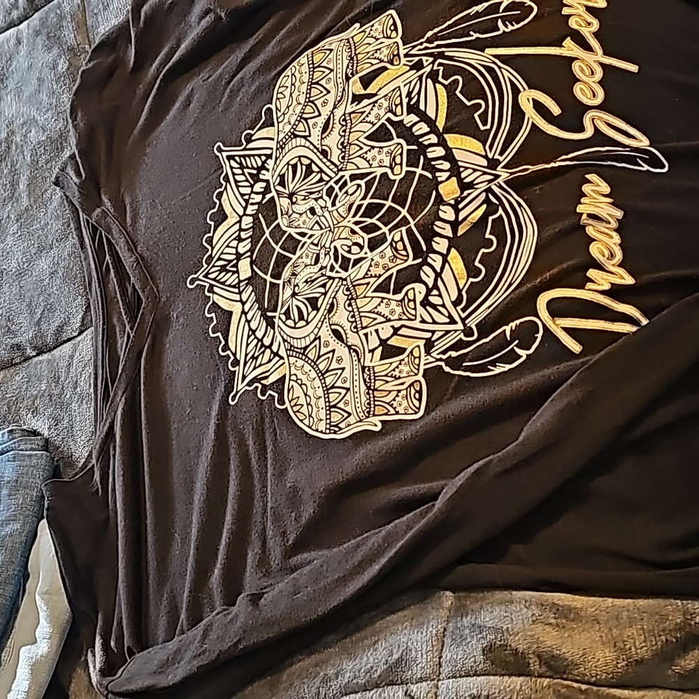 Tshirt